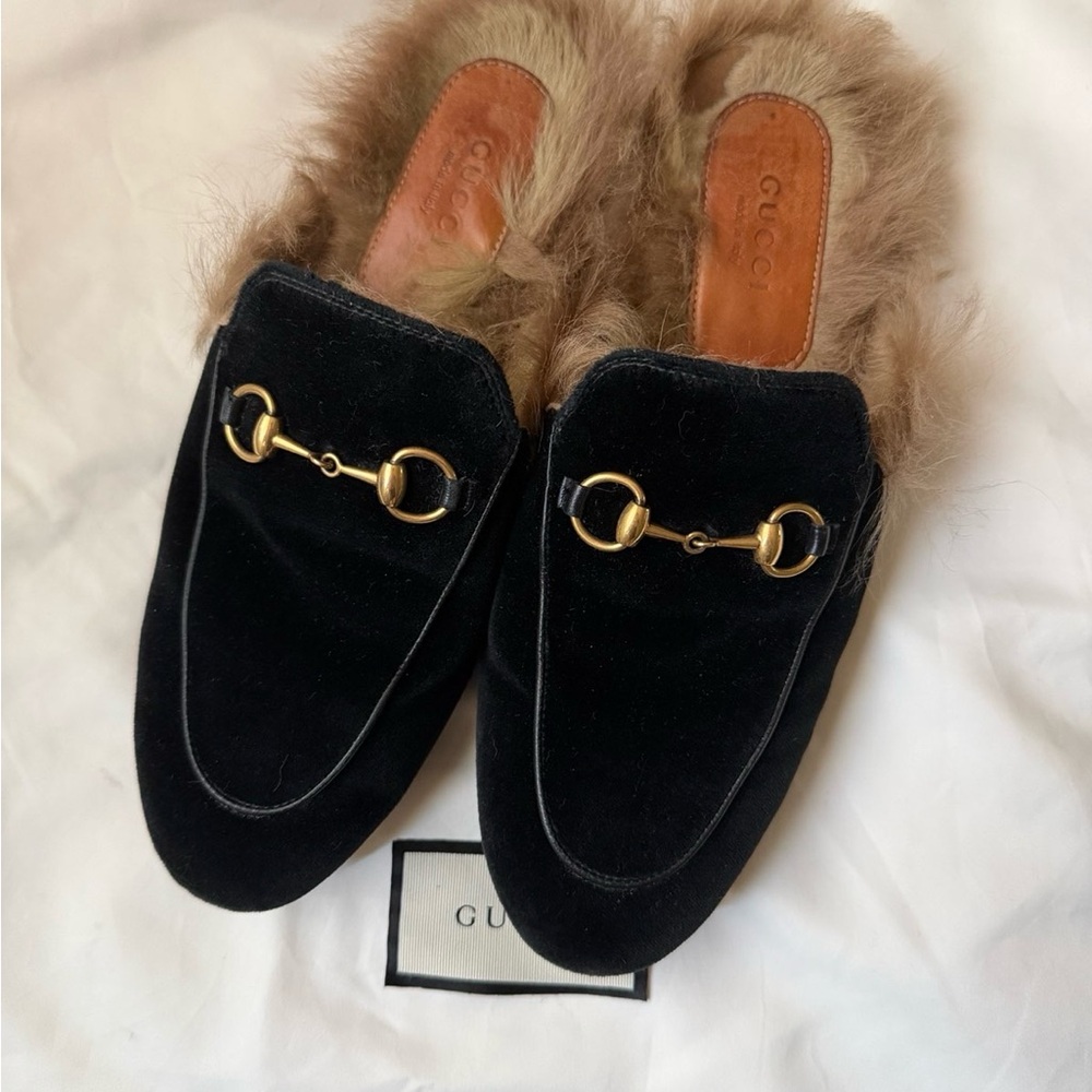Gucci Black Velvet Fur-Trim Princetown Loafers
